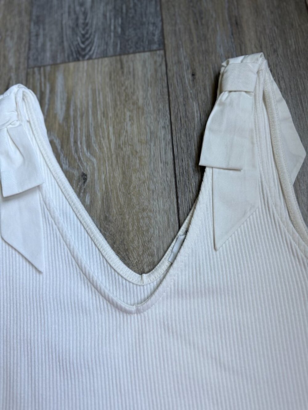 [82025] J. Crew Ribbed Tank -- SIZE SMALL - Picture 7 of 9